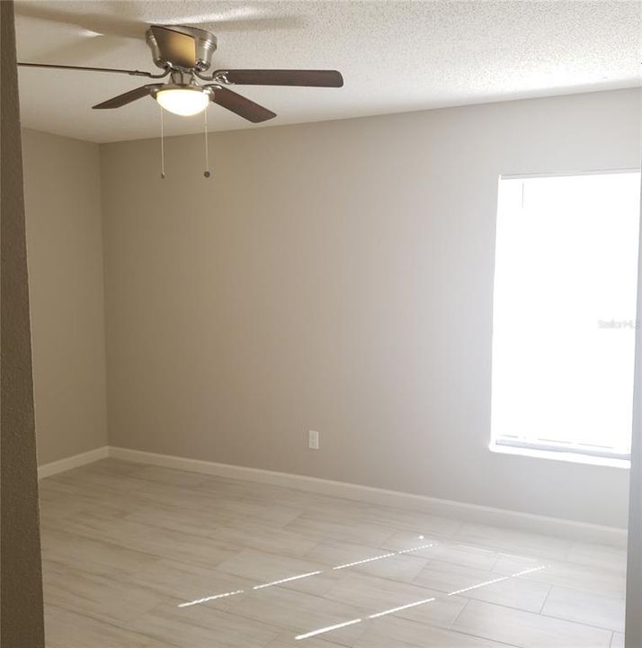 出租: $1,895 (3 贝兹, 2 浴室, 1542 平方英尺)