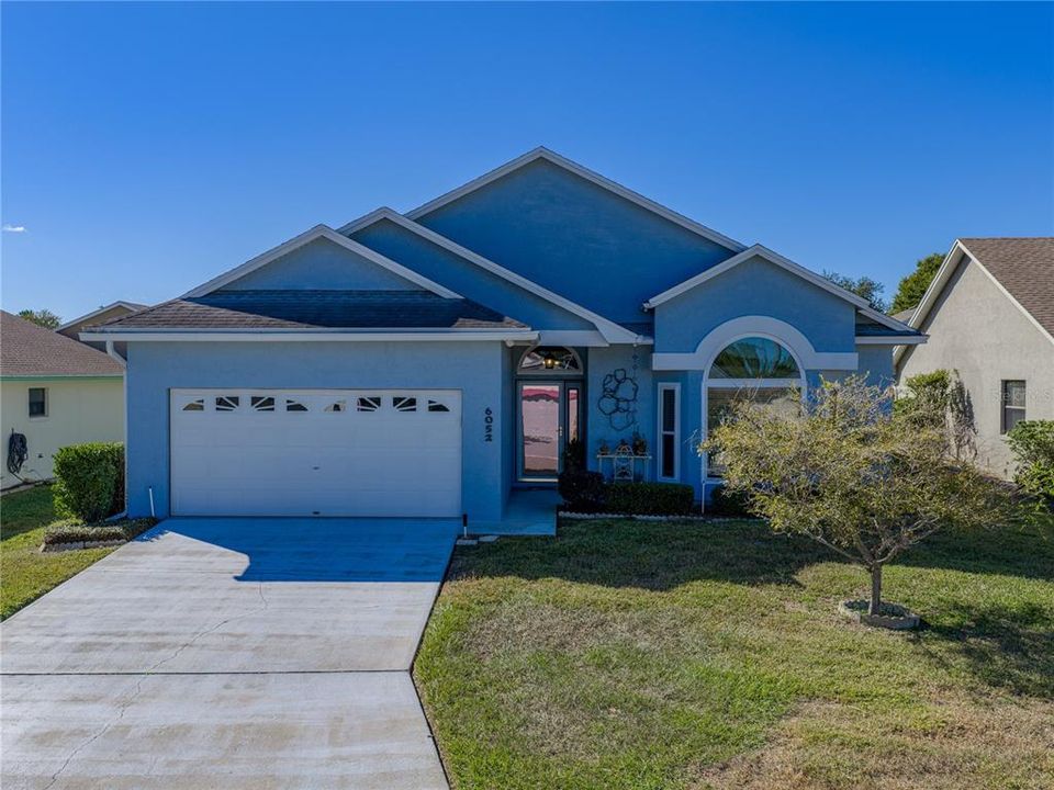 For Sale: $279,999 (2 beds, 2 baths, 1397 Square Feet)