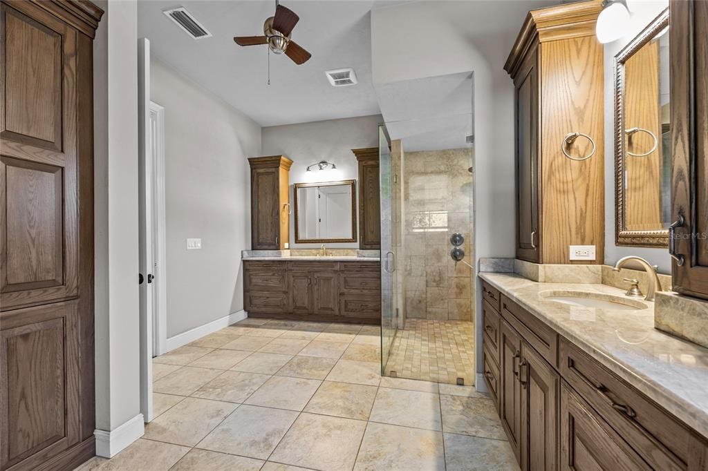 Active With Contract: $3,850,000 (5 beds, 5 baths, 6930 Square Feet)