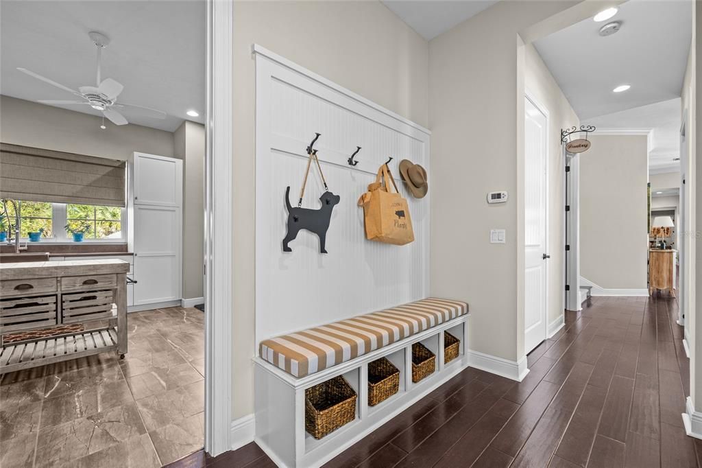 Active With Contract: $3,850,000 (5 beds, 5 baths, 6930 Square Feet)