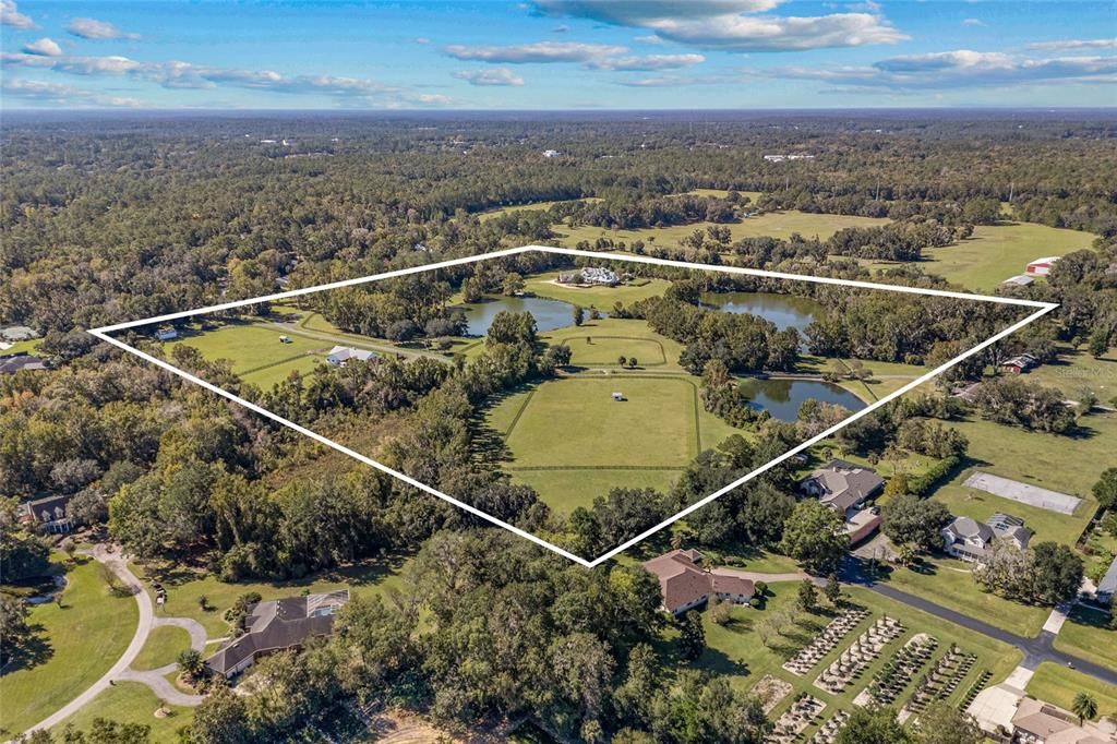 Active With Contract: $3,850,000 (5 beds, 5 baths, 6930 Square Feet)