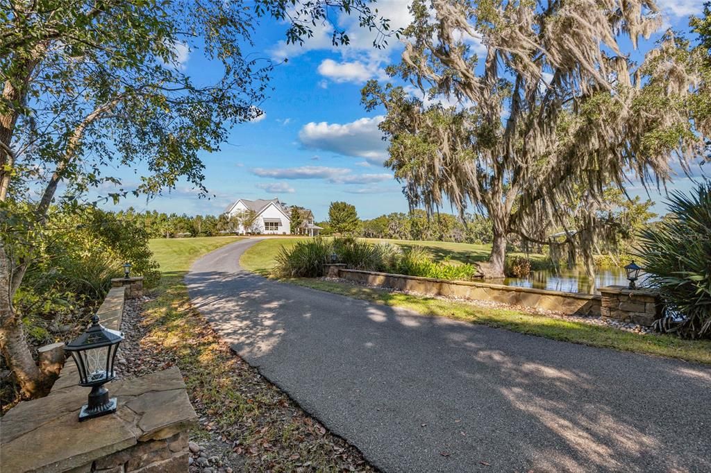 Active With Contract: $3,850,000 (5 beds, 5 baths, 6930 Square Feet)