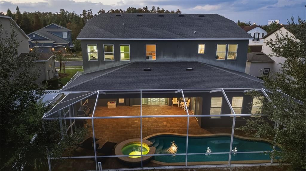 На продажу: $825,000 (6 спален, 4 ванн, 4346 Квадратных фут)