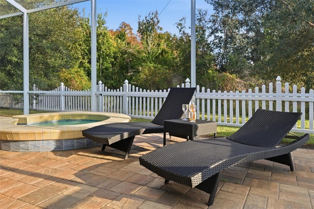 На продажу: $825,000 (6 спален, 4 ванн, 4346 Квадратных фут)