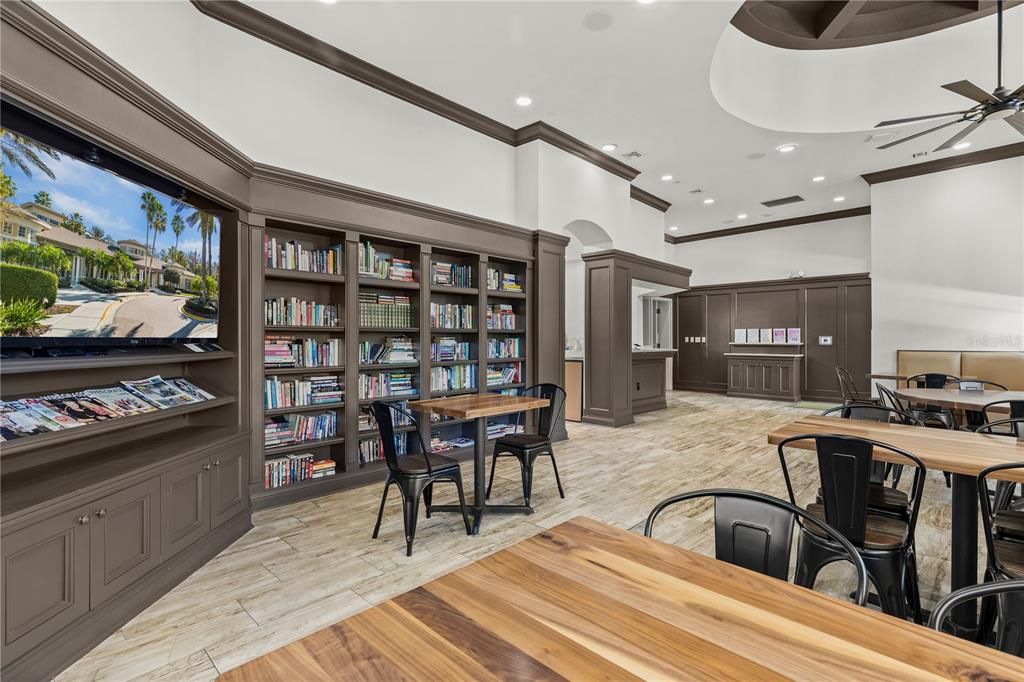 На продажу: $825,000 (6 спален, 4 ванн, 4346 Квадратных фут)