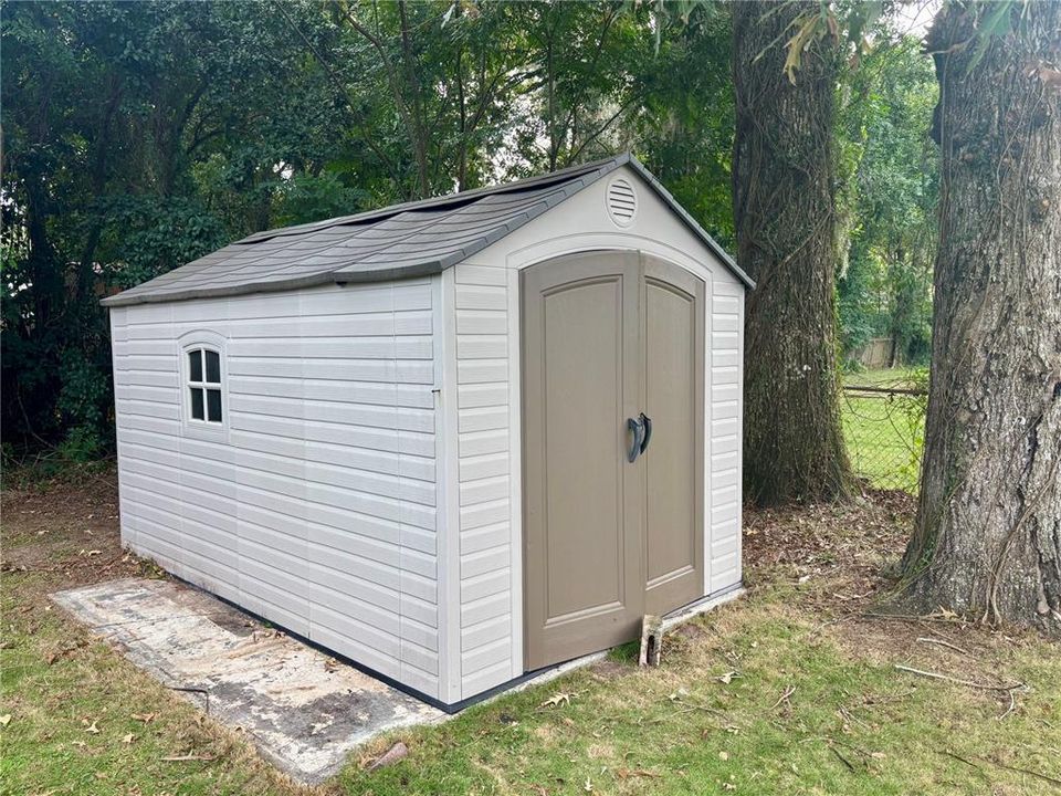 For Sale: $229,900 (3 beds, 2 baths, 1200 Square Feet)