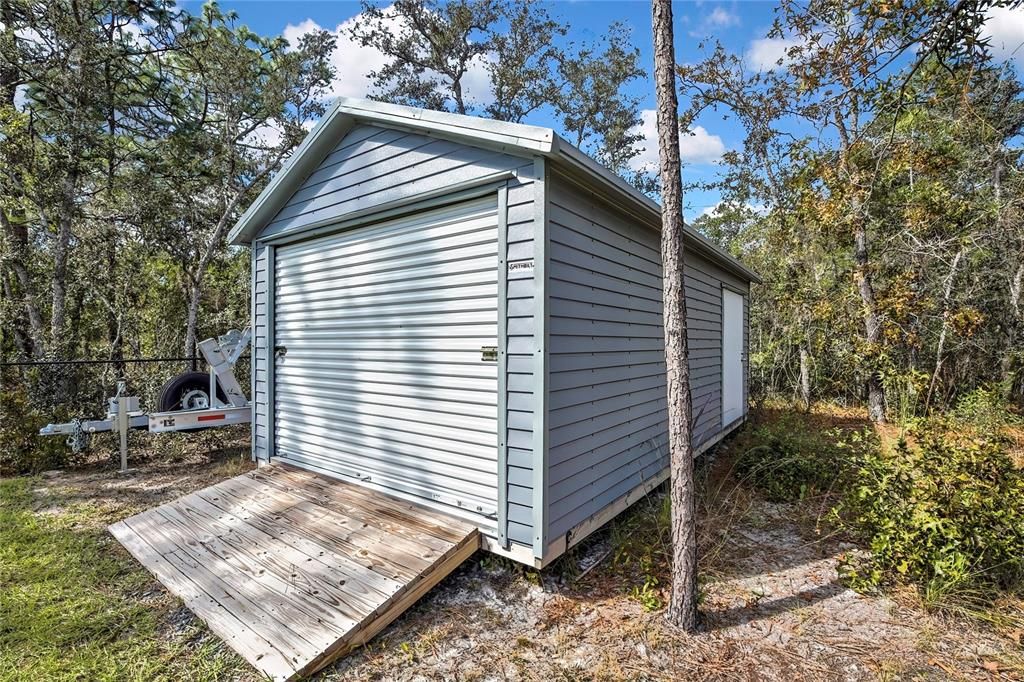 Activo con contrato: $699,900 (4 camas, 3 baños, 3241 Pies cuadrados)