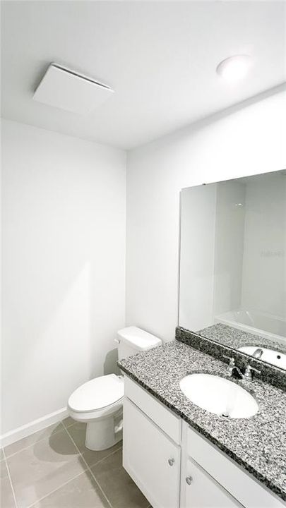 En Renta: $2,390 (3 camas, 2 baños, 1476 Pies cuadrados)