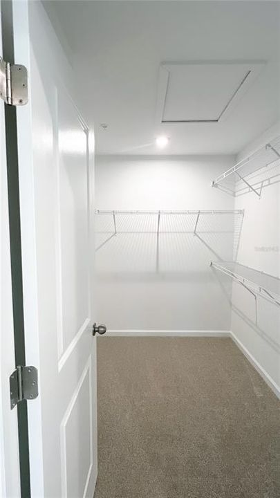 En Renta: $2,390 (3 camas, 2 baños, 1476 Pies cuadrados)