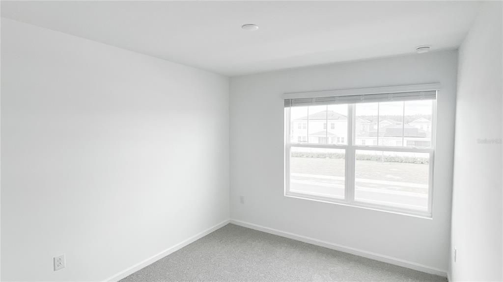 En Renta: $2,390 (3 camas, 2 baños, 1476 Pies cuadrados)