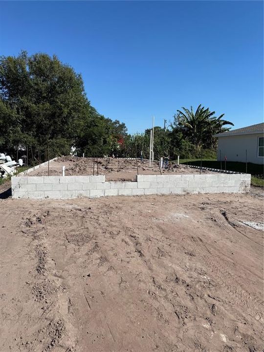 For Sale: $209,000 (2 beds, 2 baths, 1200 Square Feet)