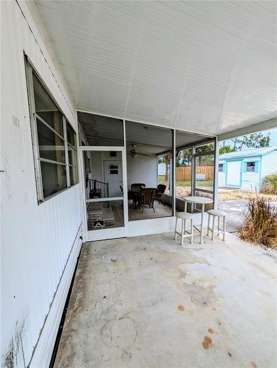 For Sale: $219,000 (2 beds, 1 baths, 800 Square Feet)