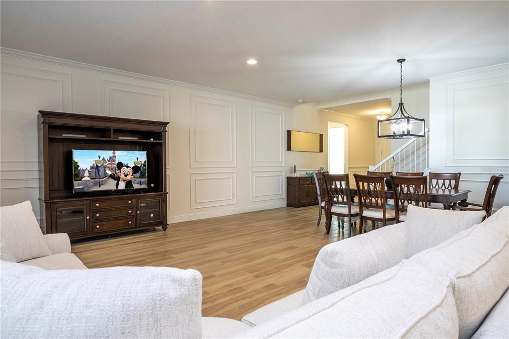 待售: $759,000 (6 贝兹, 4 浴室, 4142 平方英尺)