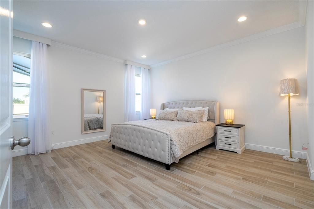 待售: $759,000 (6 贝兹, 4 浴室, 4142 平方英尺)