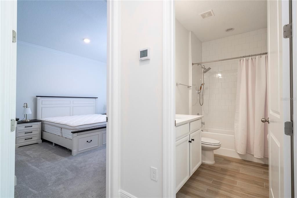 待售: $759,000 (6 贝兹, 4 浴室, 4142 平方英尺)