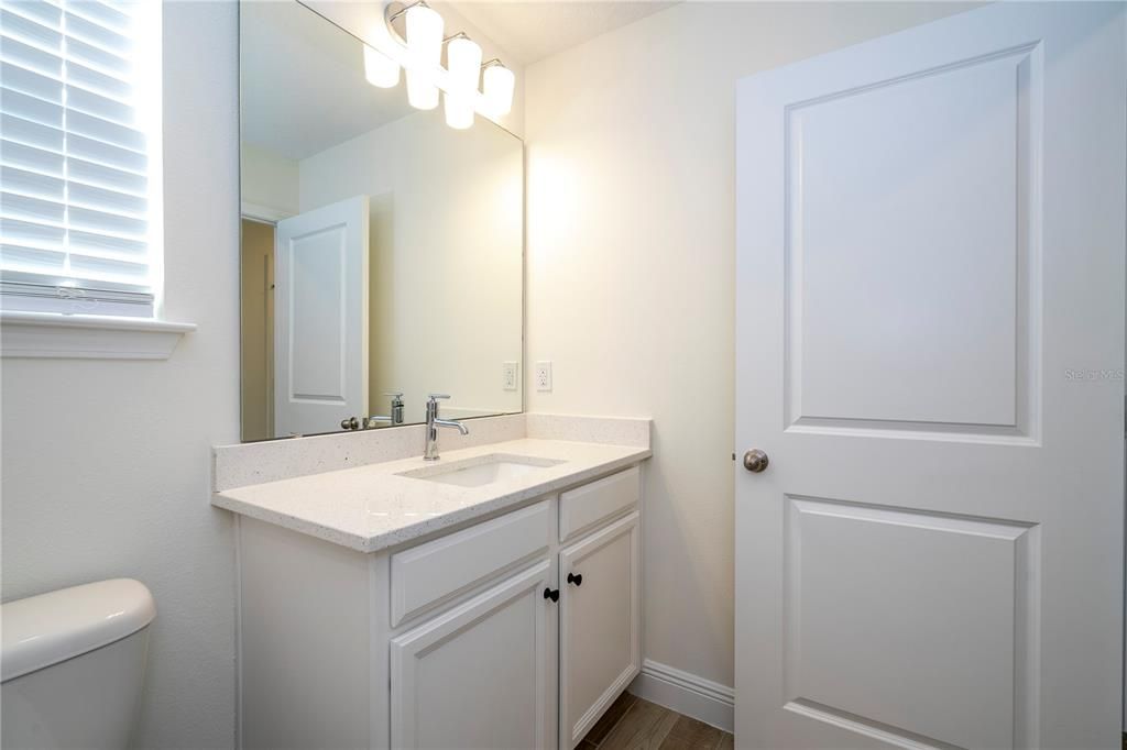 待售: $759,000 (6 贝兹, 4 浴室, 4142 平方英尺)