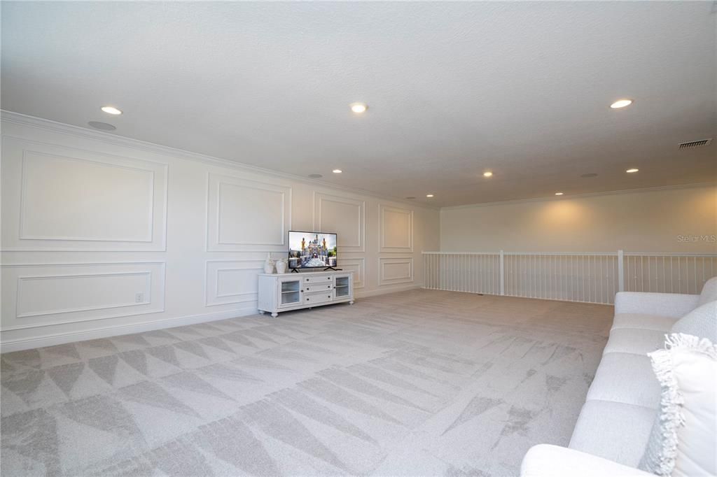 待售: $759,000 (6 贝兹, 4 浴室, 4142 平方英尺)