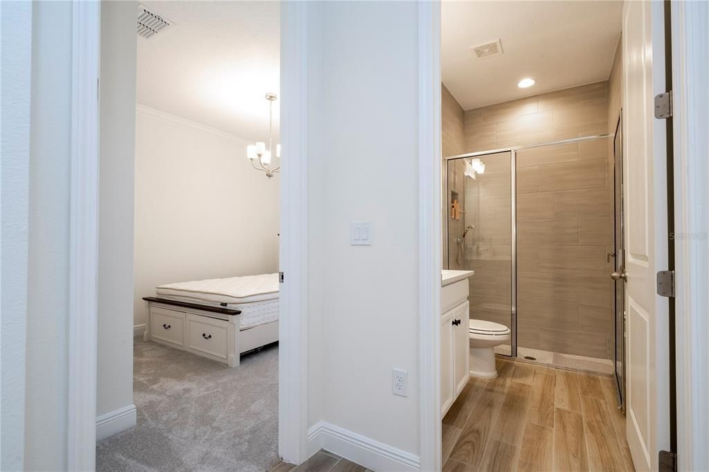 待售: $759,000 (6 贝兹, 4 浴室, 4142 平方英尺)