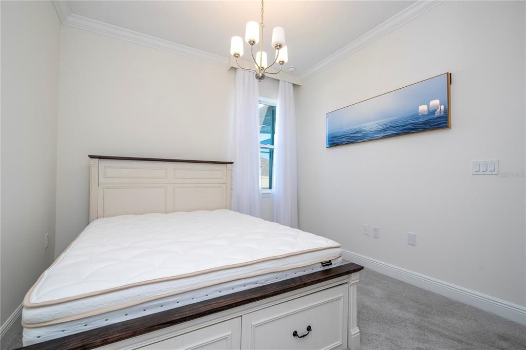 待售: $759,000 (6 贝兹, 4 浴室, 4142 平方英尺)