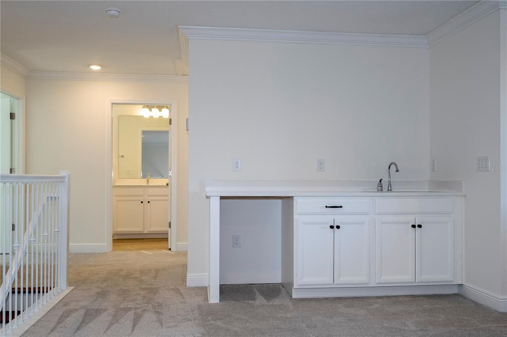 待售: $759,000 (6 贝兹, 4 浴室, 4142 平方英尺)