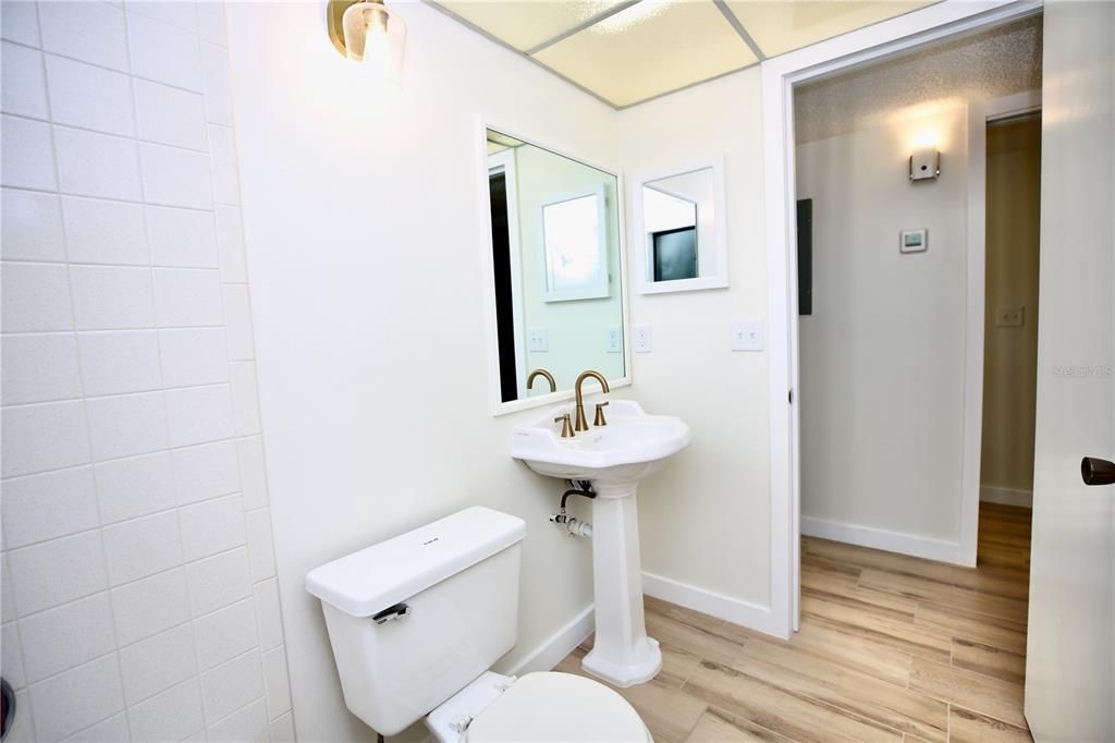 En Venta: $154,900 (2 camas, 2 baños, 960 Pies cuadrados)