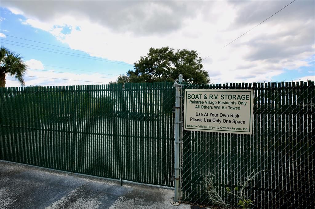 En Venta: $154,900 (2 camas, 2 baños, 960 Pies cuadrados)