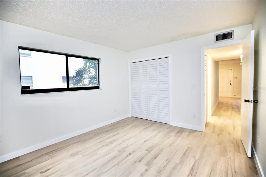 En Venta: $154,900 (2 camas, 2 baños, 960 Pies cuadrados)