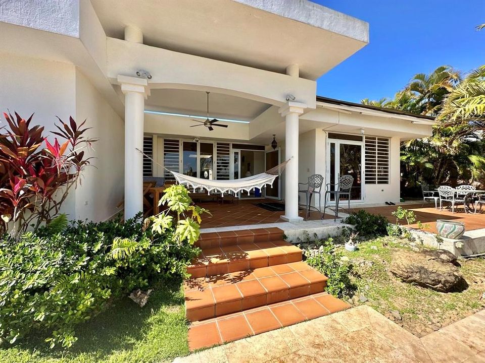 En Renta: $7,500 (4 camas, 4 baños, 5000 Pies cuadrados)