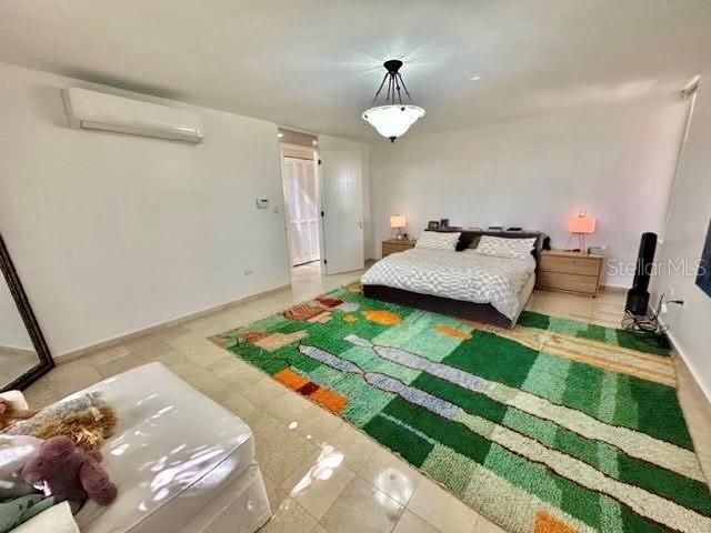 En Renta: $7,500 (4 camas, 4 baños, 5000 Pies cuadrados)