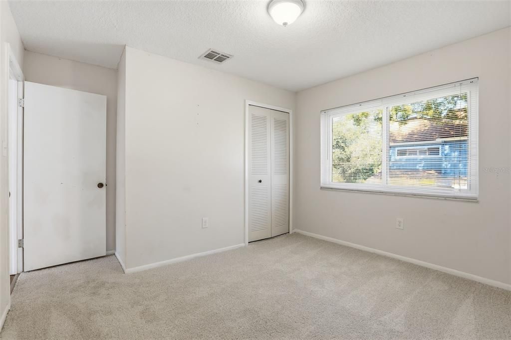 Active With Contract: $289,000 (3 beds, 2 baths, 1519 Square Feet)