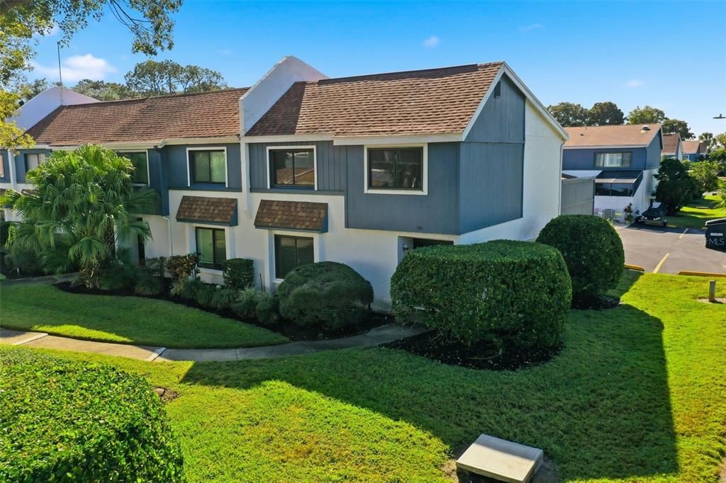 Active With Contract: $289,000 (3 beds, 2 baths, 1519 Square Feet)