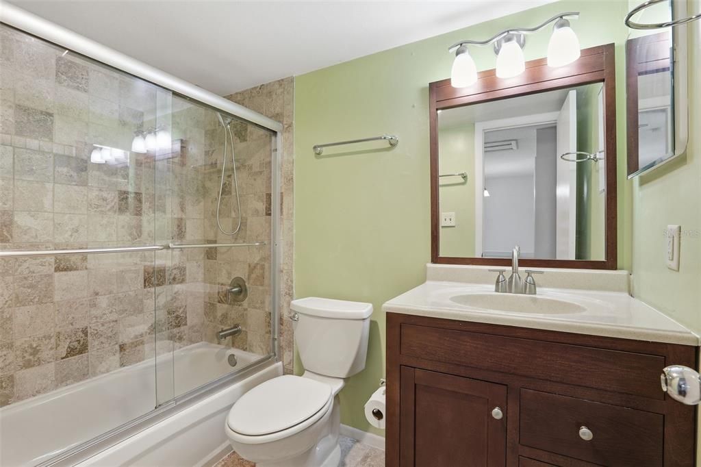 Active With Contract: $289,000 (3 beds, 2 baths, 1519 Square Feet)