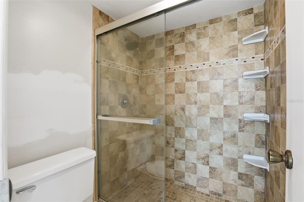 Active With Contract: $289,000 (3 beds, 2 baths, 1519 Square Feet)