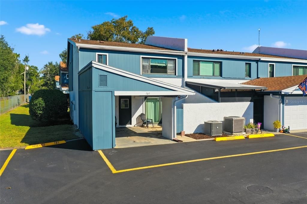 Active With Contract: $289,000 (3 beds, 2 baths, 1519 Square Feet)