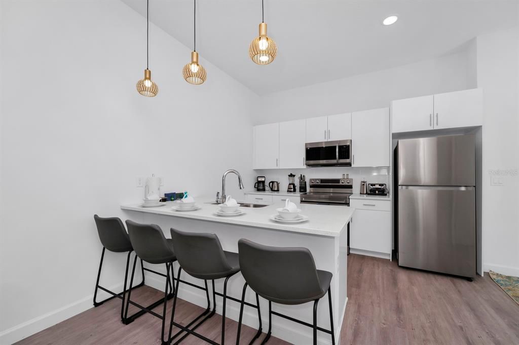 For Sale: $415,000 (5 beds, 4 baths, 2143 Square Feet)