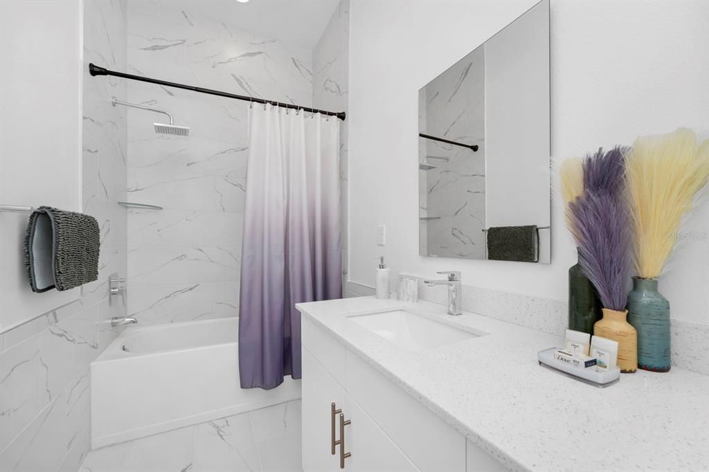 For Sale: $415,000 (5 beds, 4 baths, 2143 Square Feet)