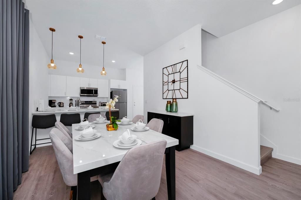 For Sale: $415,000 (5 beds, 4 baths, 2143 Square Feet)