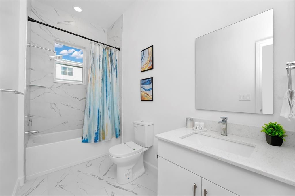 For Sale: $415,000 (5 beds, 4 baths, 2143 Square Feet)