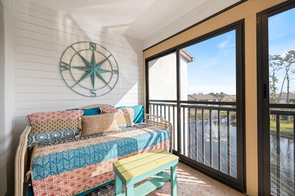 For Sale: $204,000 (1 beds, 1 baths, 763 Square Feet)