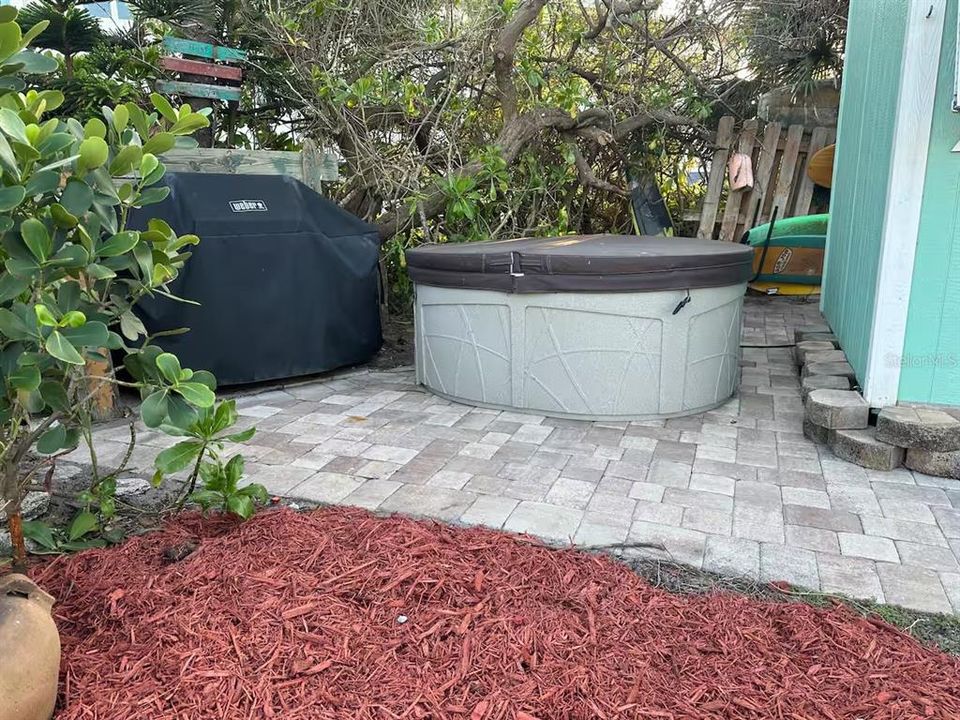 В аренду: $8,000 (3 спален, 2 ванн, 1300 Квадратных фут)