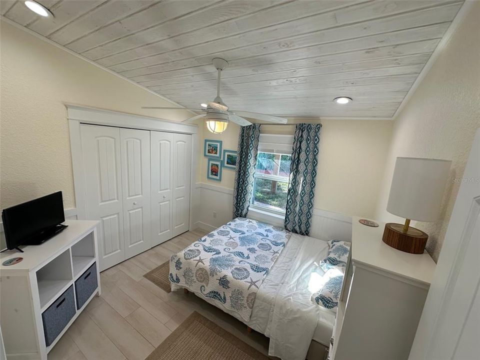 В аренду: $8,000 (3 спален, 2 ванн, 1300 Квадратных фут)