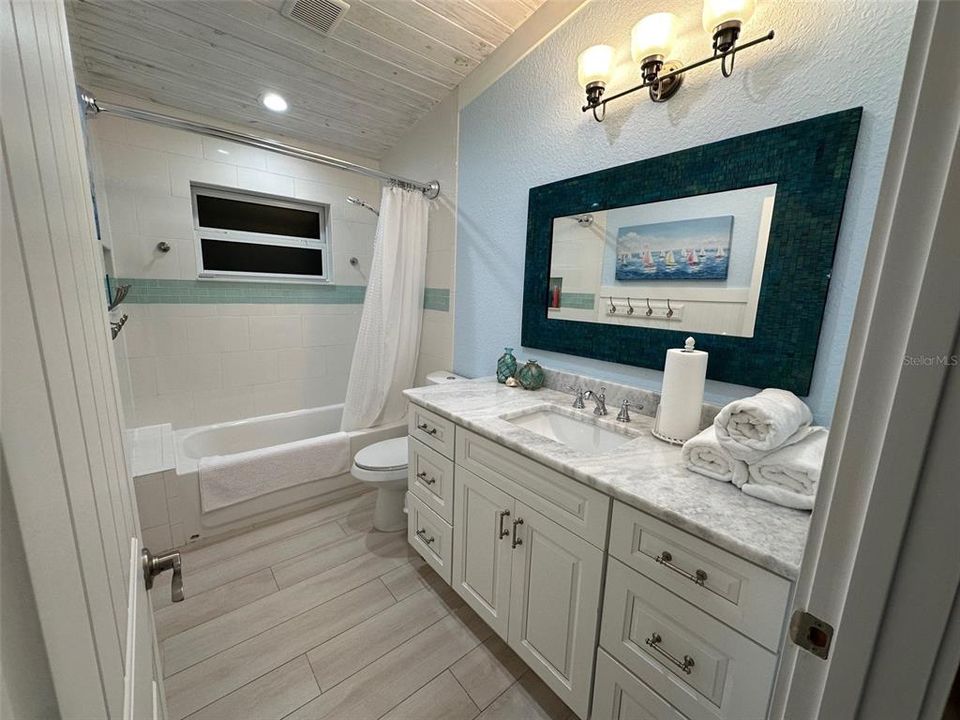 В аренду: $8,000 (3 спален, 2 ванн, 1300 Квадратных фут)