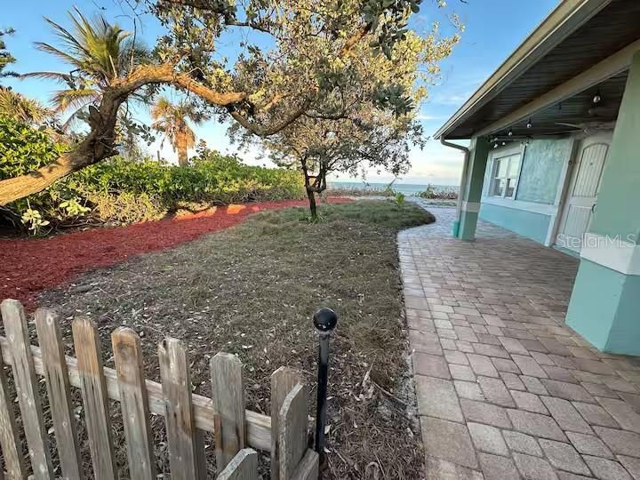 В аренду: $8,000 (3 спален, 2 ванн, 1300 Квадратных фут)