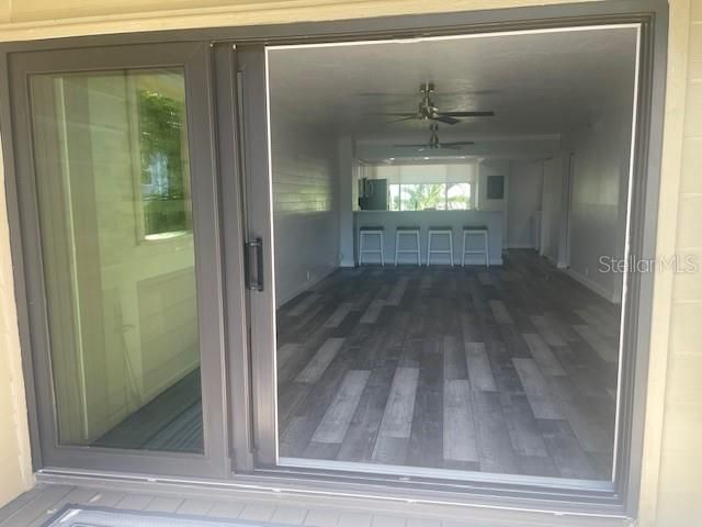 For Rent: $3,500 (2 beds, 2 baths, 1267 Square Feet)