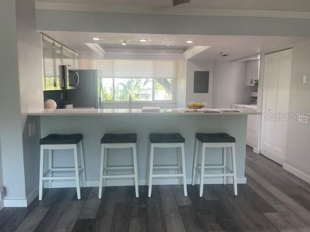 For Rent: $3,500 (2 beds, 2 baths, 1267 Square Feet)