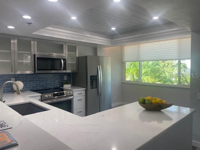 For Rent: $3,500 (2 beds, 2 baths, 1267 Square Feet)