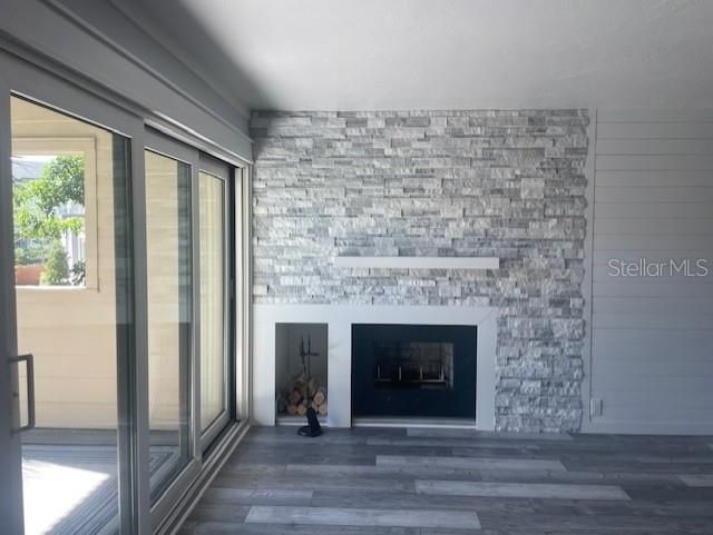 For Rent: $3,500 (2 beds, 2 baths, 1267 Square Feet)