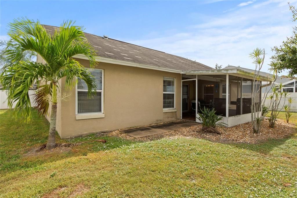 Activo con contrato: $349,999 (3 camas, 2 baños, 1486 Pies cuadrados)