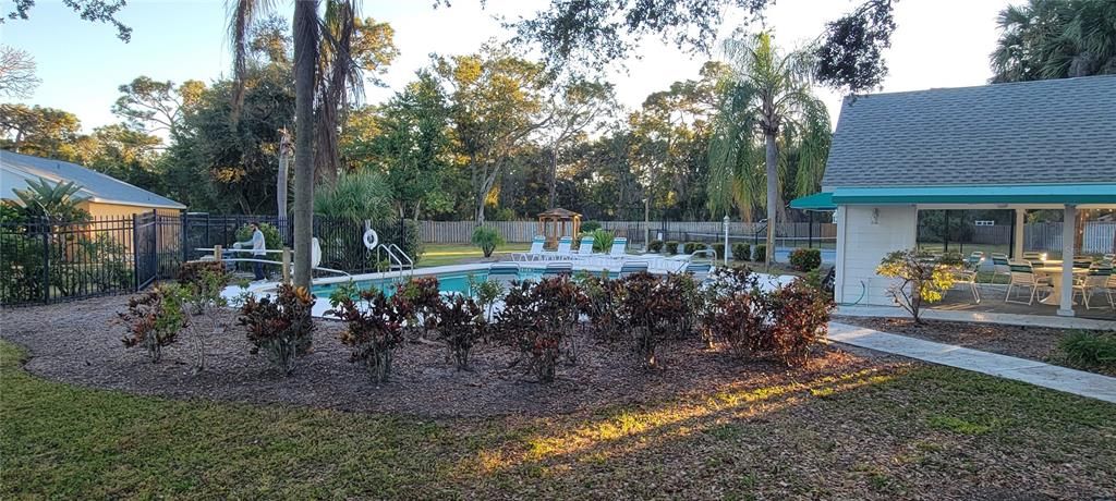 For Sale: $339,900 (3 beds, 2 baths, 1195 Square Feet)