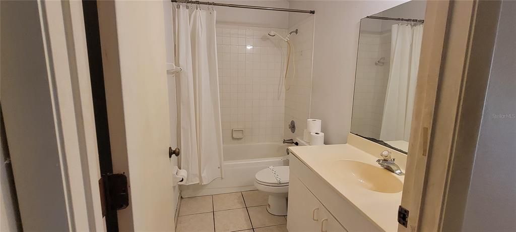 For Sale: $339,900 (3 beds, 2 baths, 1195 Square Feet)